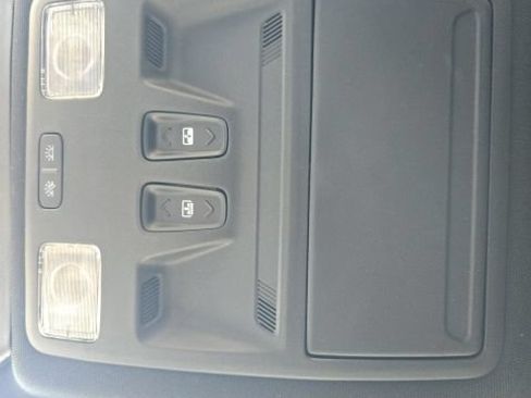 Used 2024 Ford Escape ST-Line w/ Tech Pack #1 AWD/4WD image 19