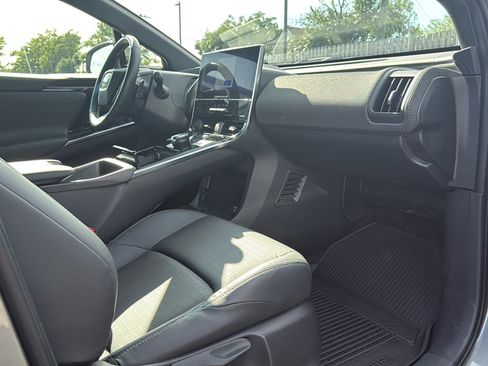 Used 2023 Subaru Solterra AWD image 14