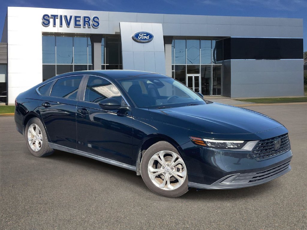 Used 2023 Honda Accord LX image 1