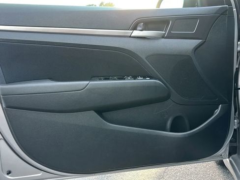 Used 2020 Hyundai Elantra SEL w/ Cargo Package (C1) FWD image 26