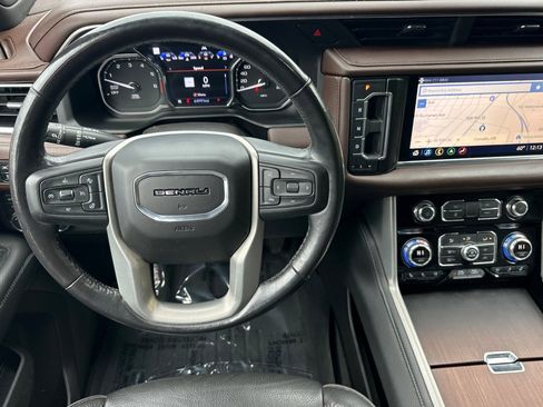 Used 2021 GMC Yukon Denali image 14