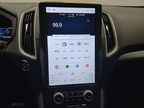 Used 2023 Ford Edge SEL image 25