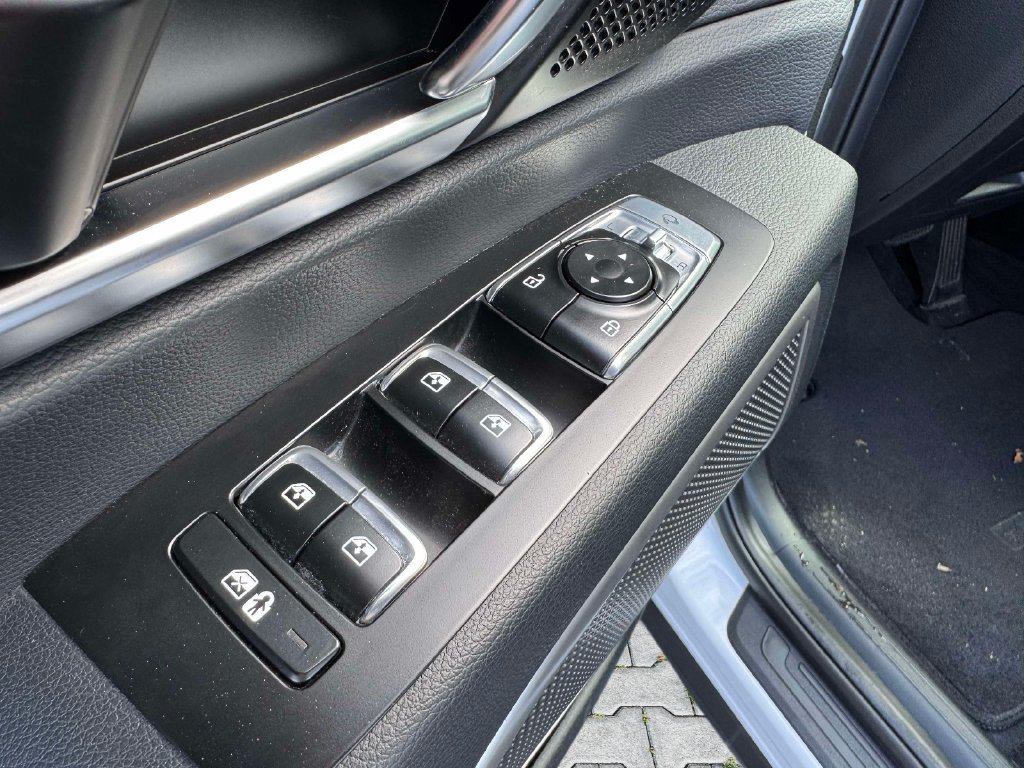Used 2025 Kia Telluride EX AWD/4WD image 19