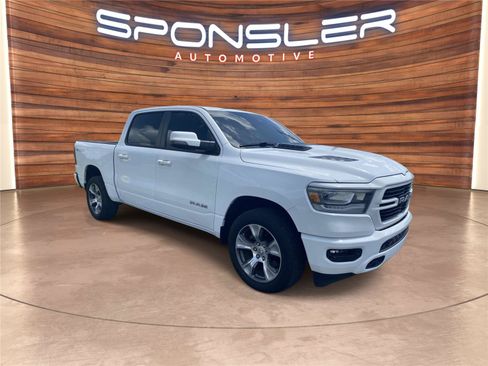 Used 2023 RAM 1500 Laramie AWD/4WD image 9