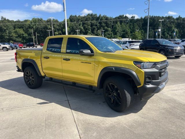 Used 2023 Chevrolet Colorado Trail Boss w/ Advanced Trailering Package AWD/4WD image 9
