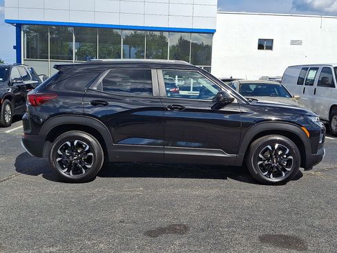 Certified 2023 Chevrolet TrailBlazer LT FWD image 8