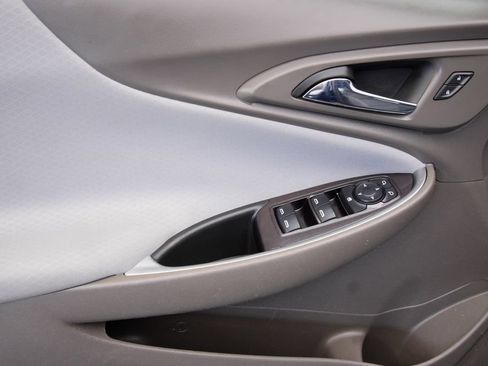 Used 2022 Chevrolet Malibu LS FWD image 23