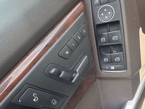 Used 2013 Mercedes-Benz GLK 350 GLK 350 4MATIC Sport Utility 4 image 10