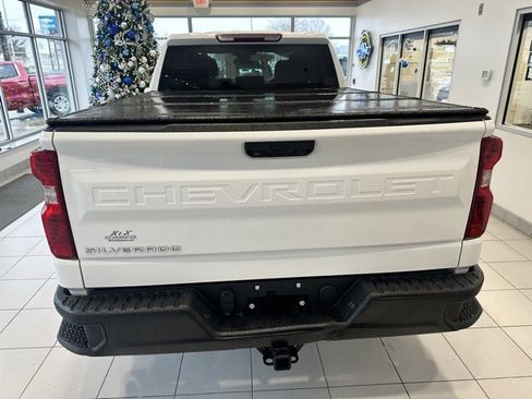 Used 2022 Chevrolet Silverado 1500 W/T w/ WT Value Package image 5