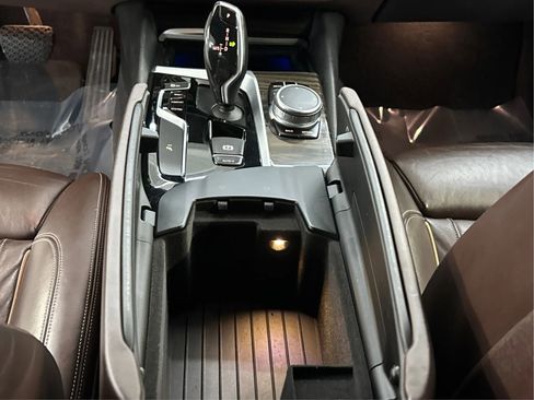 Used 2018 BMW 540i xDrive AWD/4WD image 22