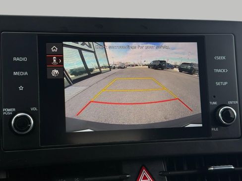 Certified 2025 Kia Sportage LX image 33