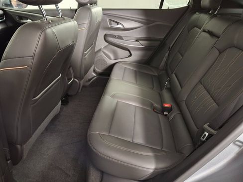 Used 2024 Buick Envista Avenir image 27