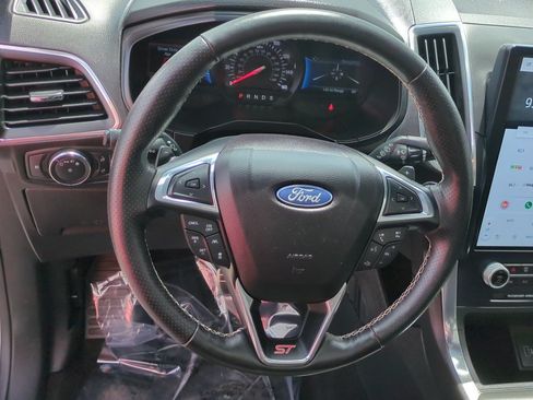 Used 2022 Ford Edge ST w/ Equipment Group 401A AWD/4WD image 19