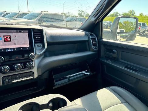 Used 2025 RAM 5500 Tradesman AWD/4WD image 40