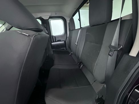 Used 2014 Nissan Titan S w/ S Popular Equipment Package RWD image 22