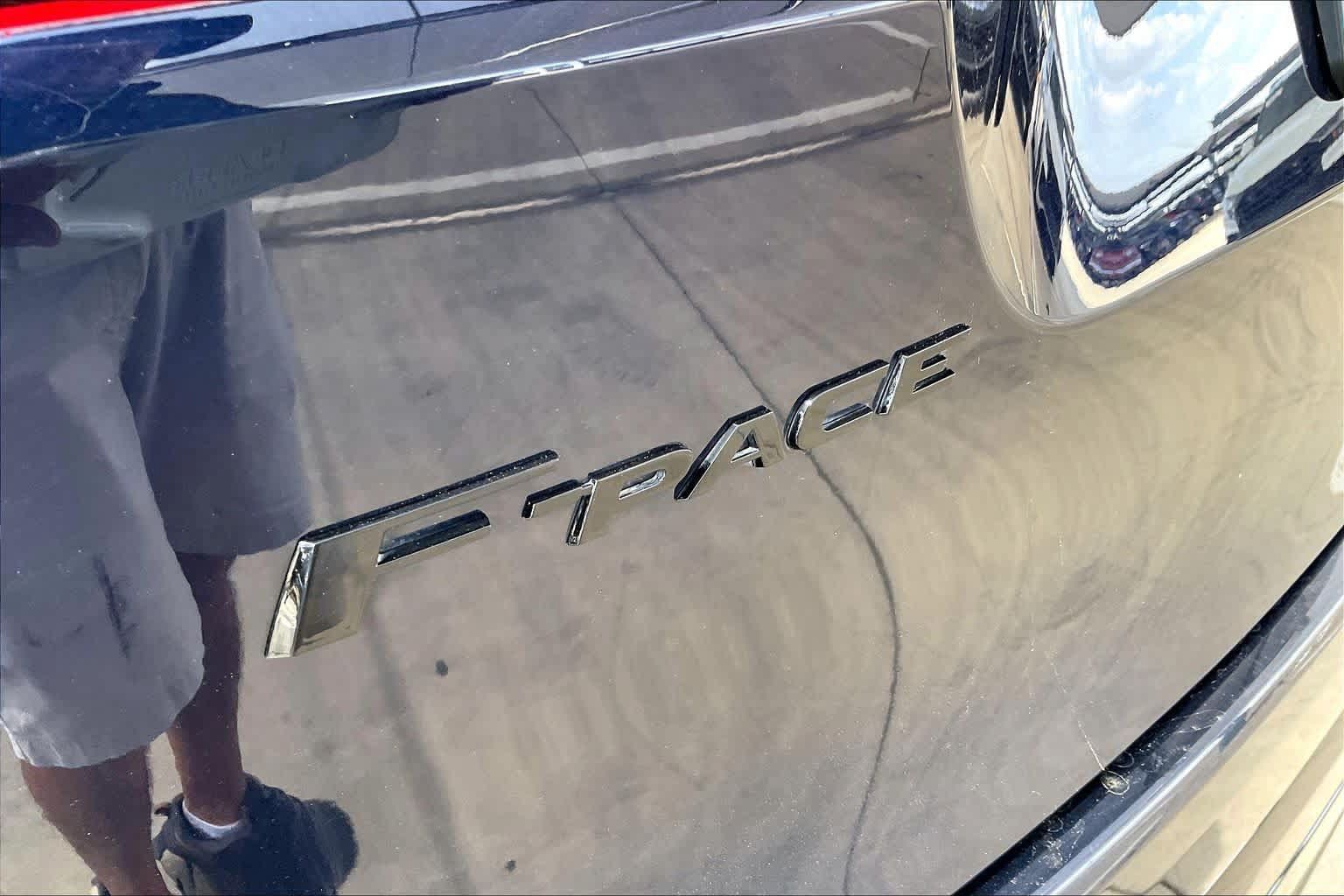 Used 2022 Jaguar F-PACE S AWD/4WD image 31