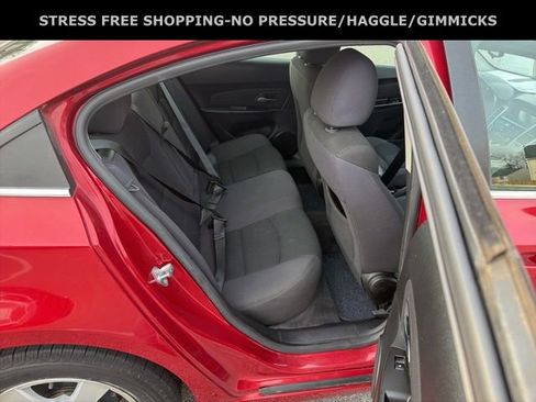 Used 2013 Chevrolet Cruze LT image 28