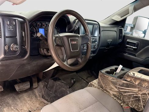 Used 2019 GMC Sierra 3500 4x4 Crew Cab w/ Sierra Convenience Package image 7