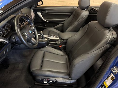 Used 2017 BMW M240i xDrive Convertible AWD/4WD image 38