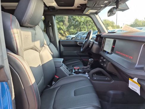 Used 2025 Ford Bronco Raptor AWD/4WD image 38