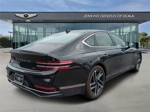 Certified 2025 Genesis G80 2.5T Advanced image 3