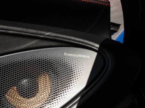 Used 2018 McLaren 570S Spider RWD image 18