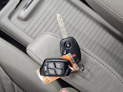 Used 2012 Honda CR-V EX-L image 36