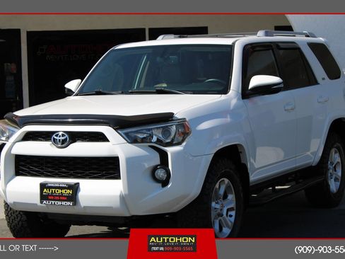 Used 2018 Toyota 4Runner SR5 Premium AWD/4WD image 1