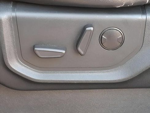 Used 2021 Ford F350 Lariat w/ Lariat Value Package image 19