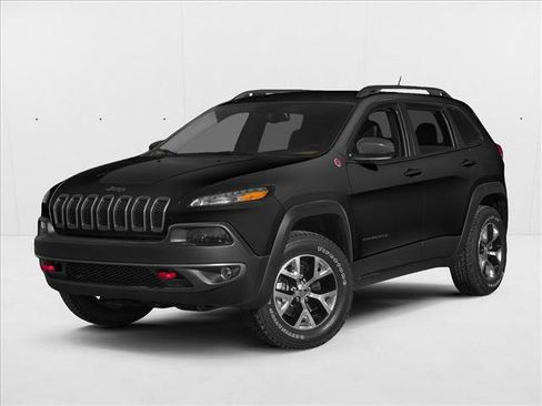 Used 2015 Jeep Cherokee Trailhawk w/ Comfort/Convenience Group AWD/4WD image 1