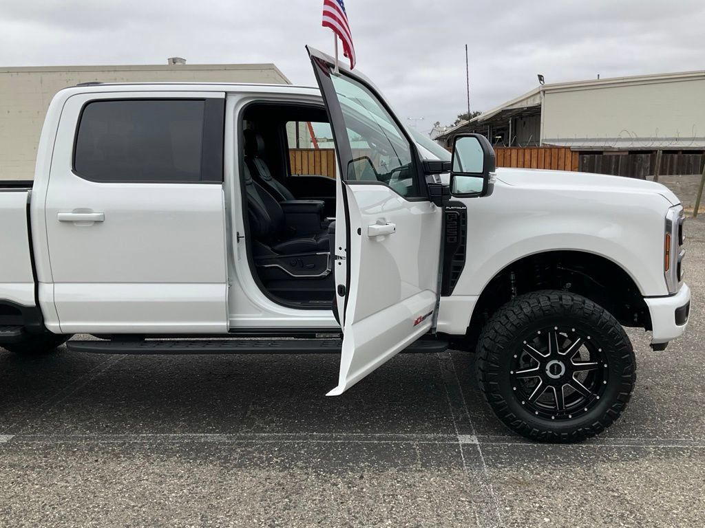 New 2025 Ford F250 Platinum w/ Tremor Off-Road Package AWD/4WD image 36