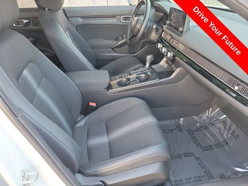 Used 2023 Honda Civic Sport image 19