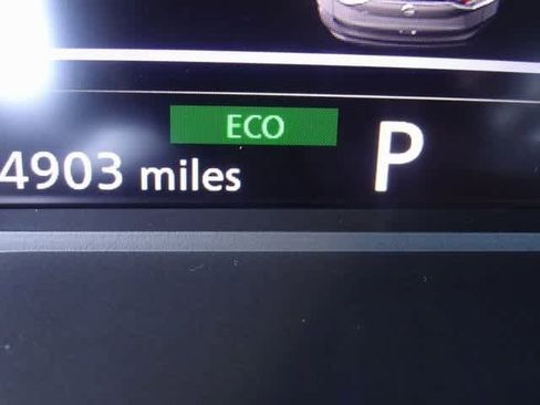 Used 2023 Nissan Rogue SV image 34