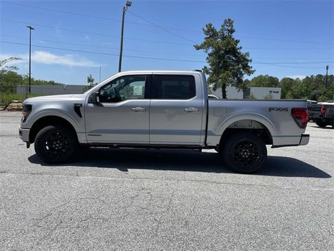 New 2025 Ford F150 XLT w/ Equipment Group 302A MID image 29