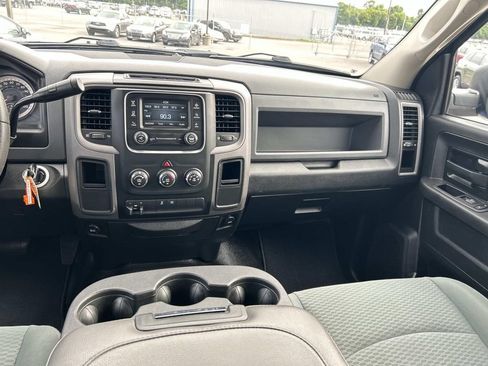 Used 2018 RAM 2500 Tradesman w/ Popular Equipment Group RWD image 24