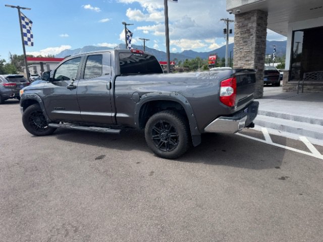 Used 2017 Toyota Tundra SR5 w/ SR5 Upgrade Package RWD image 12