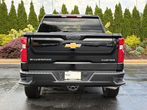 Used 2026 Chevrolet Silverado 1500 Custom AWD/4WD image 8