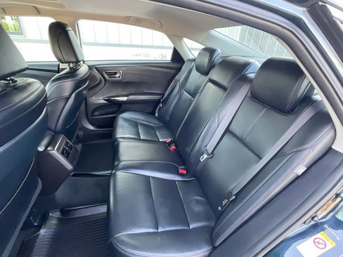 Used 2017 Toyota Avalon XLE Premium w/ All Weather Liner Package FWD image 25
