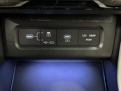 Used 2025 Hyundai Tucson Limited image 25