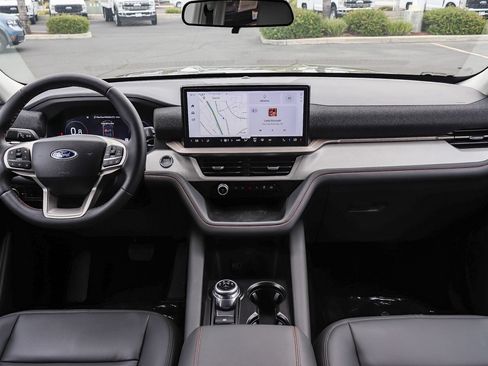 New 2026 Ford Explorer Active w/ Active Comfort Package RWD image 12