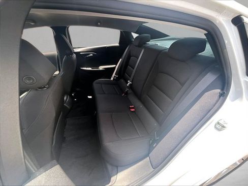Used 2022 Chevrolet Malibu LS FWD image 28
