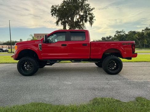 Used 2017 Ford F250 XL AWD/4WD image 9