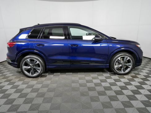 Used 2023 Audi Q4 e-tron Premium w/ Convenience Package AWD/4WD image 2