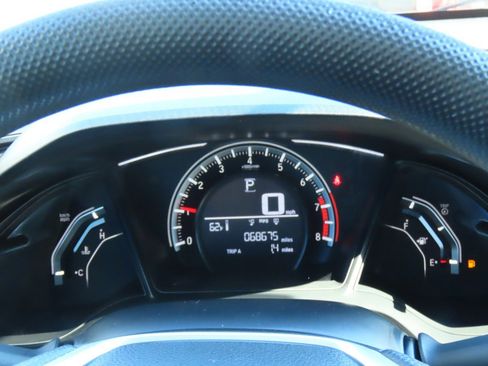 Used 2018 Honda Civic LX image 27