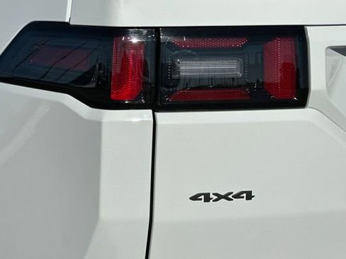 New 2026 Jeep Cherokee Laredo AWD/4WD image 25