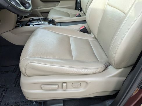 Used 2021 Honda Pilot Elite image 26