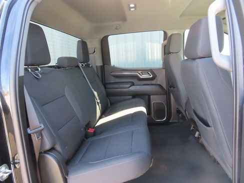 Used 2022 Chevrolet Silverado 1500 LT w/ Diesel Off-Road Package AWD/4WD image 29