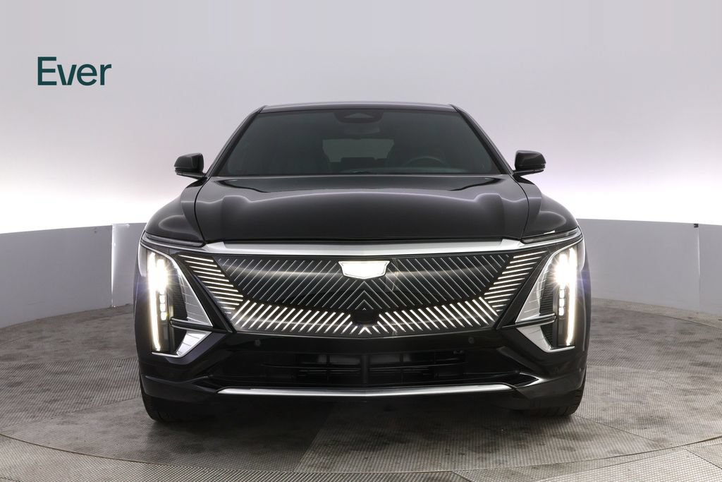 Used 2024 Cadillac Lyriq Tech w/ LPO, Floor Liner Package RWD image 12