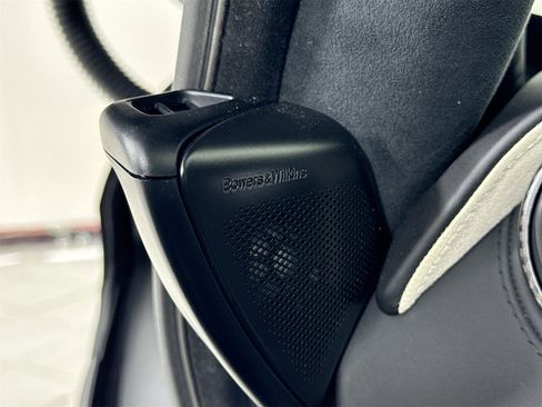 Used 2024 McLaren 750S image 17