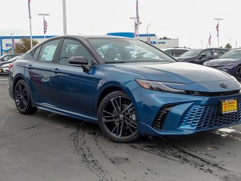 New 2026 Toyota Camry XSE image 6